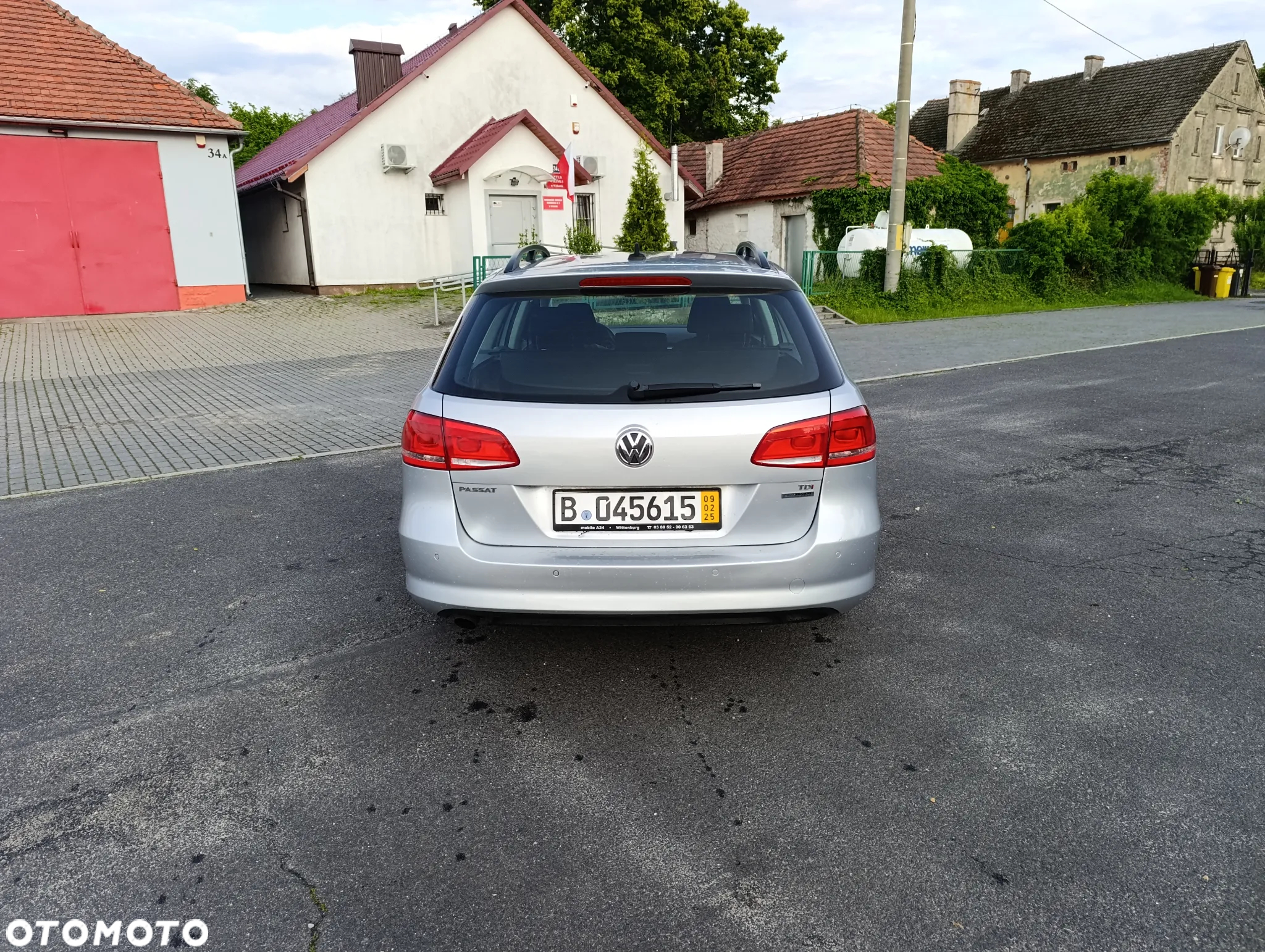Volkswagen Passat Variant 1.6 TDI (BlueMotion Technology) Comfortline - 12