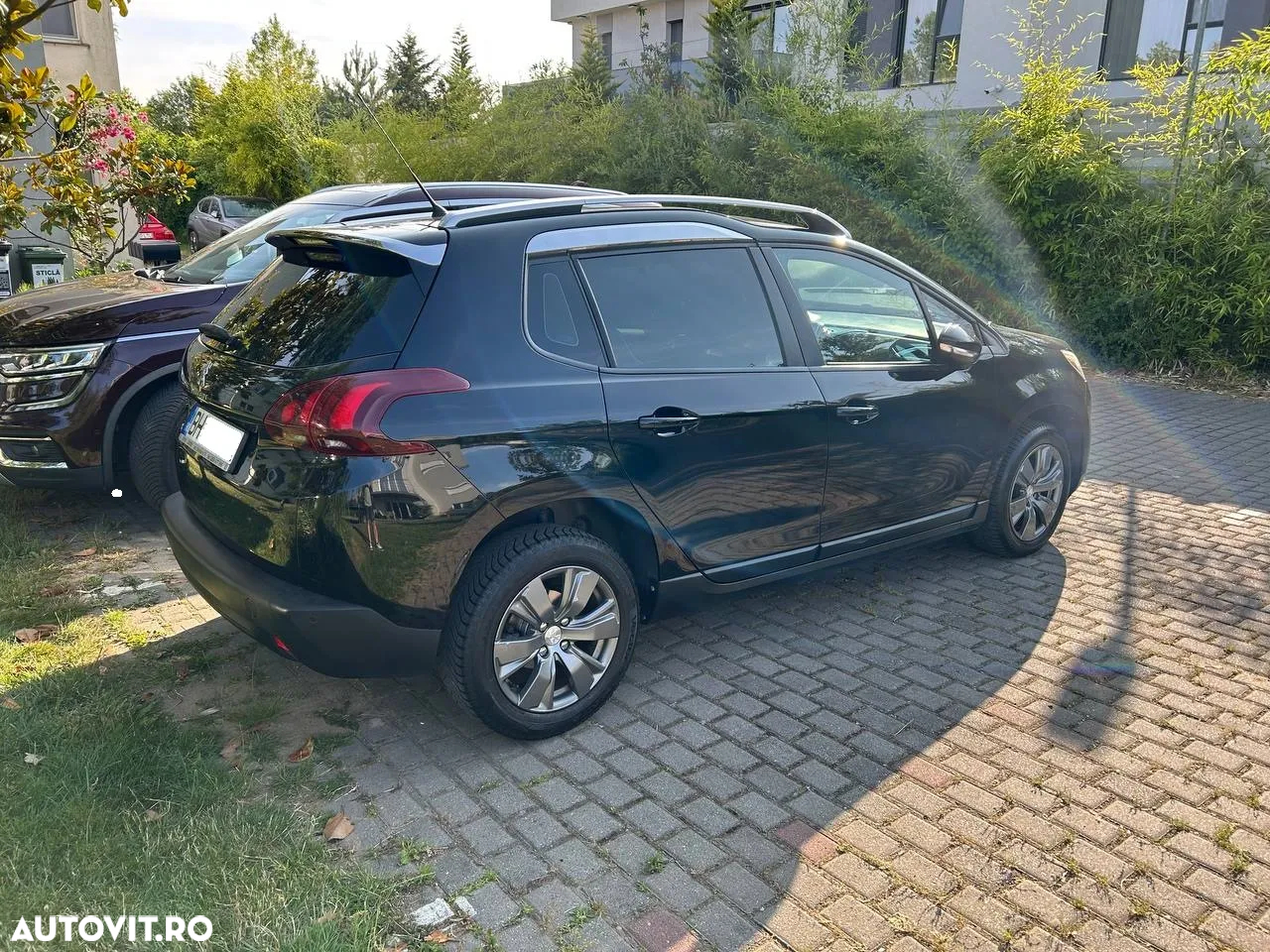 Peugeot 2008 1.2 PureTech Turbo EAT6 S&S Active - 13