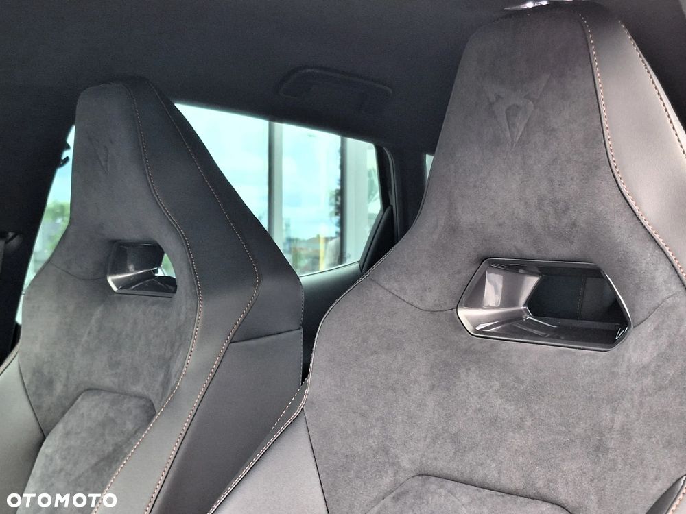 Cupra Formentor 1.5 eTSI mHEV DSG - 24