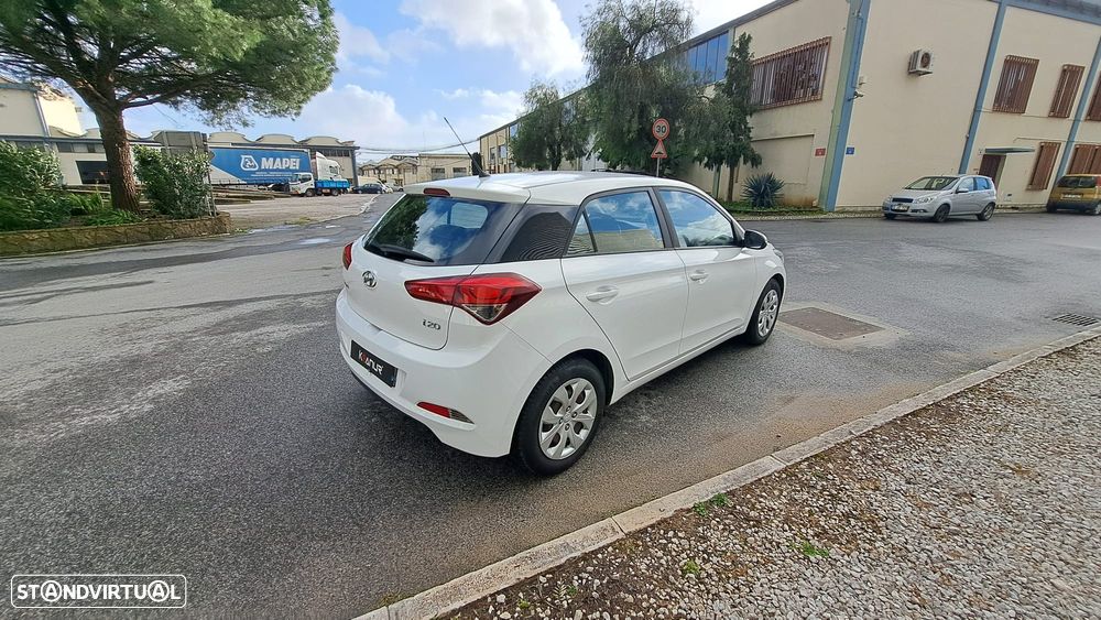 Hyundai i20 1.1 CRDi Access+Bluetooth - 17