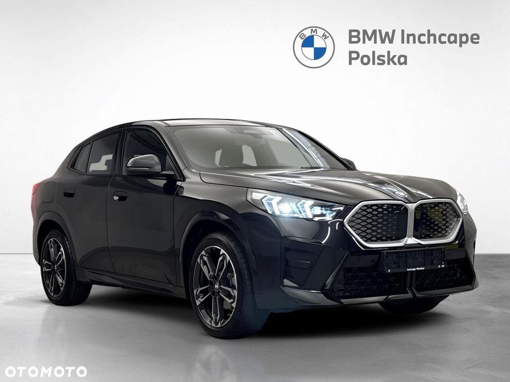 BMW iX2 - 8