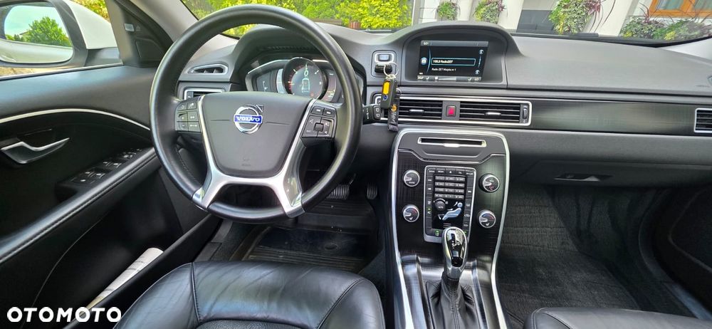 Volvo V70 D4 Geartronic Summum - 15