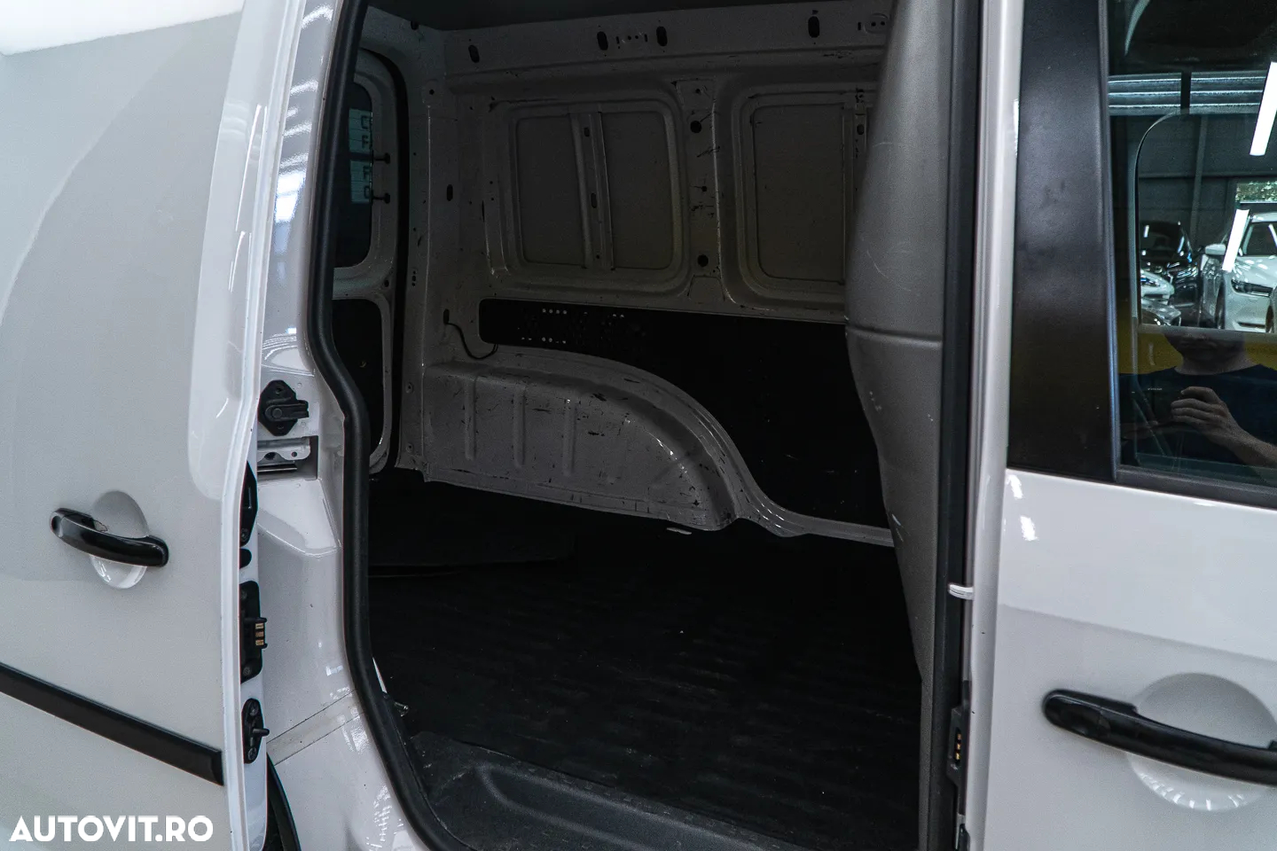 Volkswagen Caddy 2.0 TDI (5-Si.) DSG - 23