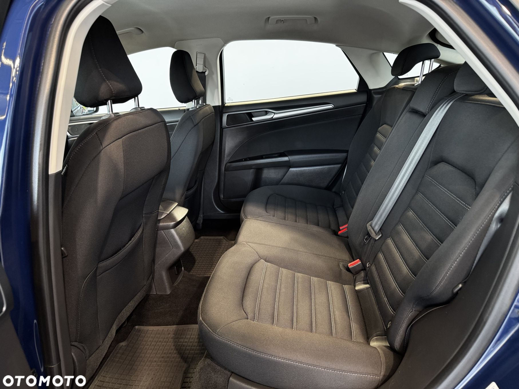 Ford Mondeo - 12