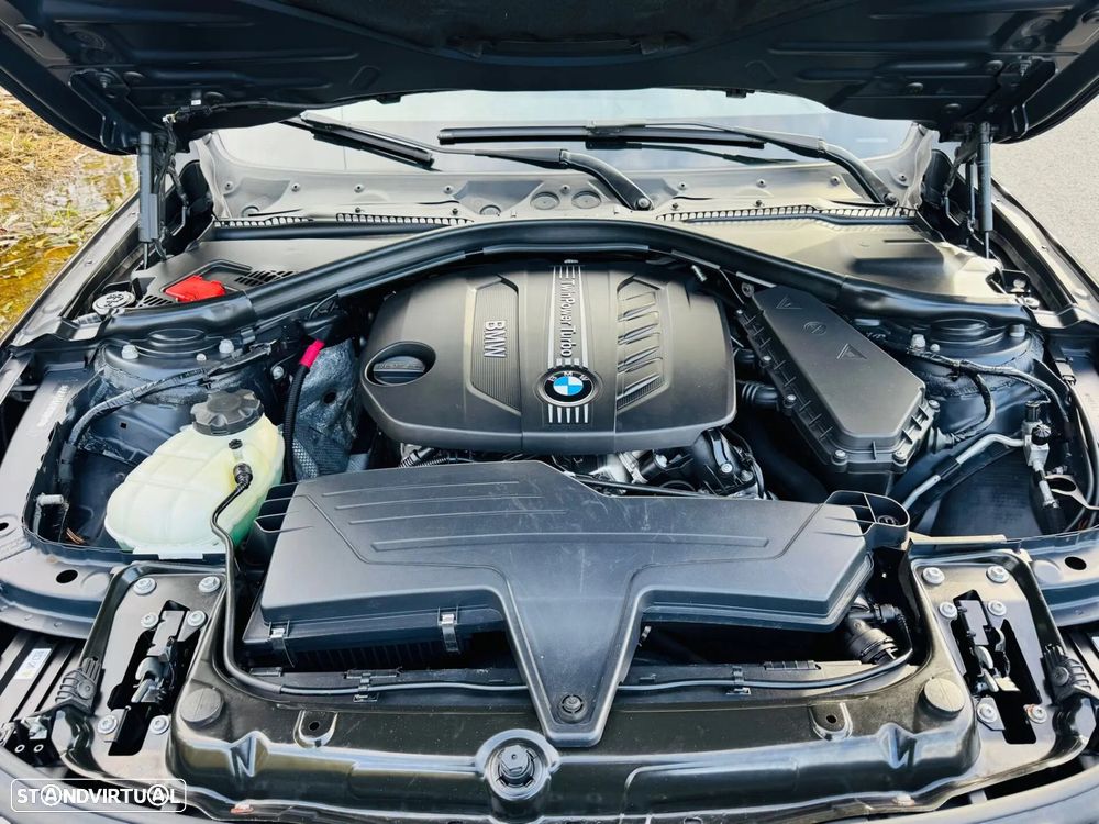 BMW 318 d Sport Line - 43