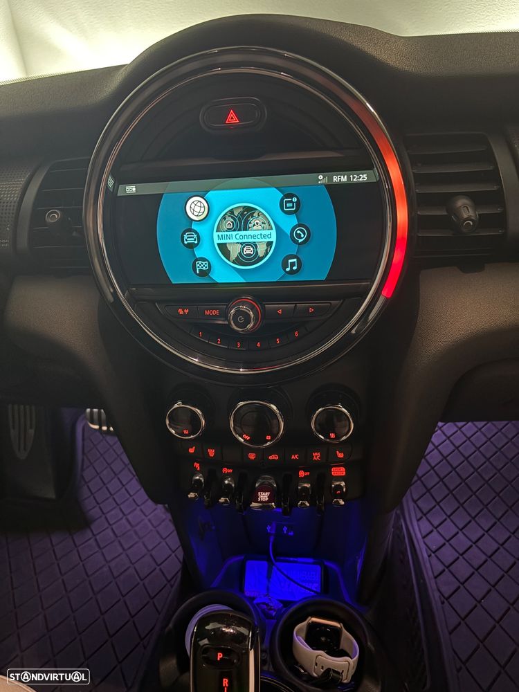 MINI Cabrio Cooper D Auto - 11