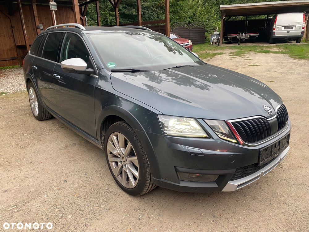 Skoda Octavia 2.0 TDI 4x4 DSG Scout - 6