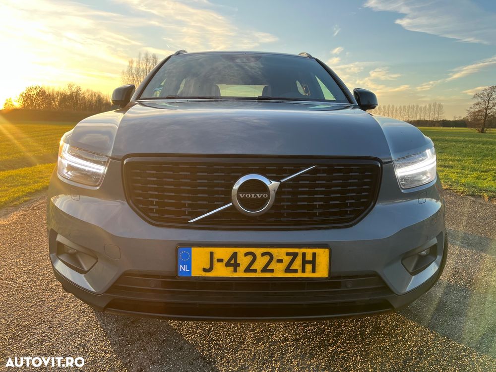Volvo XC 40 D3 AWD R-Design - 11