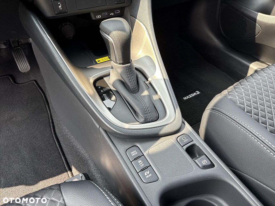 Mazda 2 - 11
