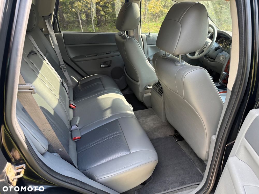 Jeep Grand Cherokee 5.7 V8 Limited Executive - 8