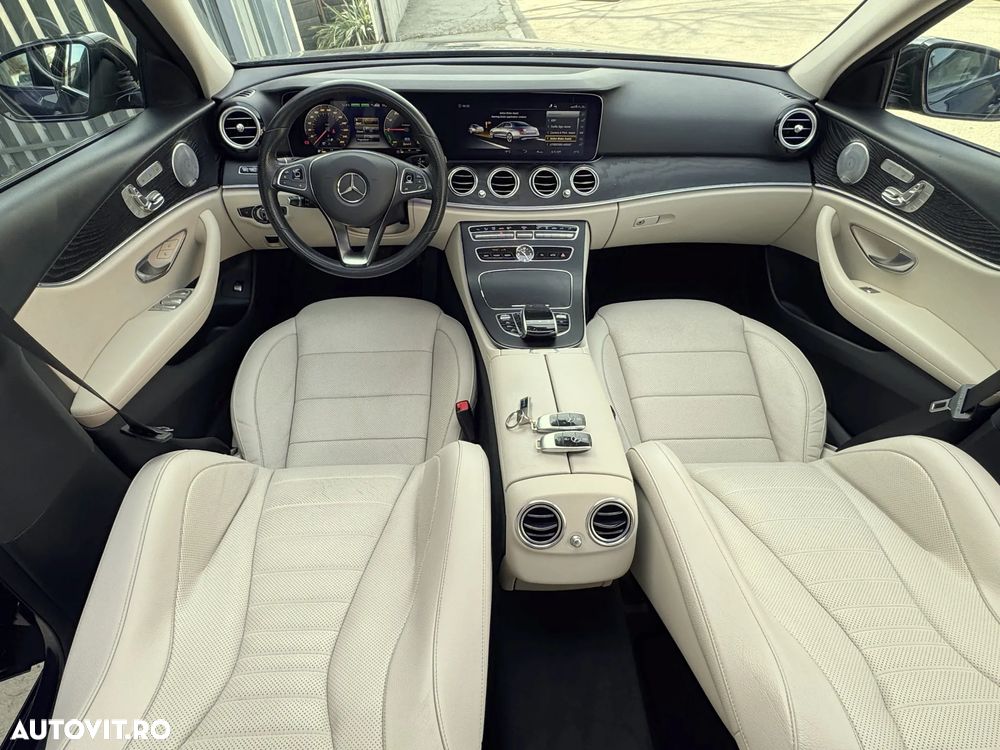 Mercedes-Benz E 350e 9G-TRONIC AMG Line - 2