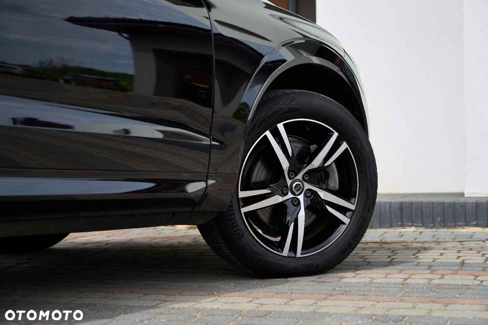 Volvo XC 60 B4 D R-Design - 15