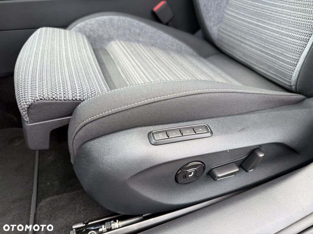 Skoda Superb 1.5 TSI Plug-in Hybrid Drive DSG - 13