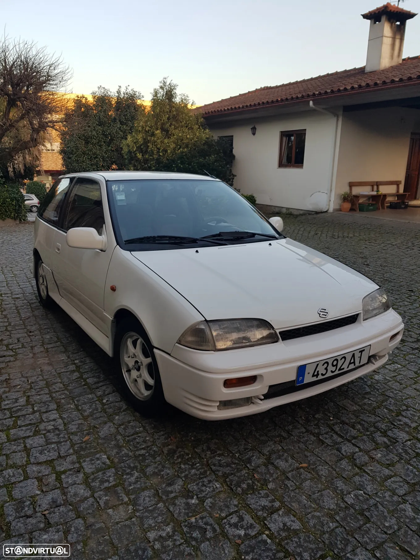 Suzuki Swift 1.3 GTi 16V - 9
