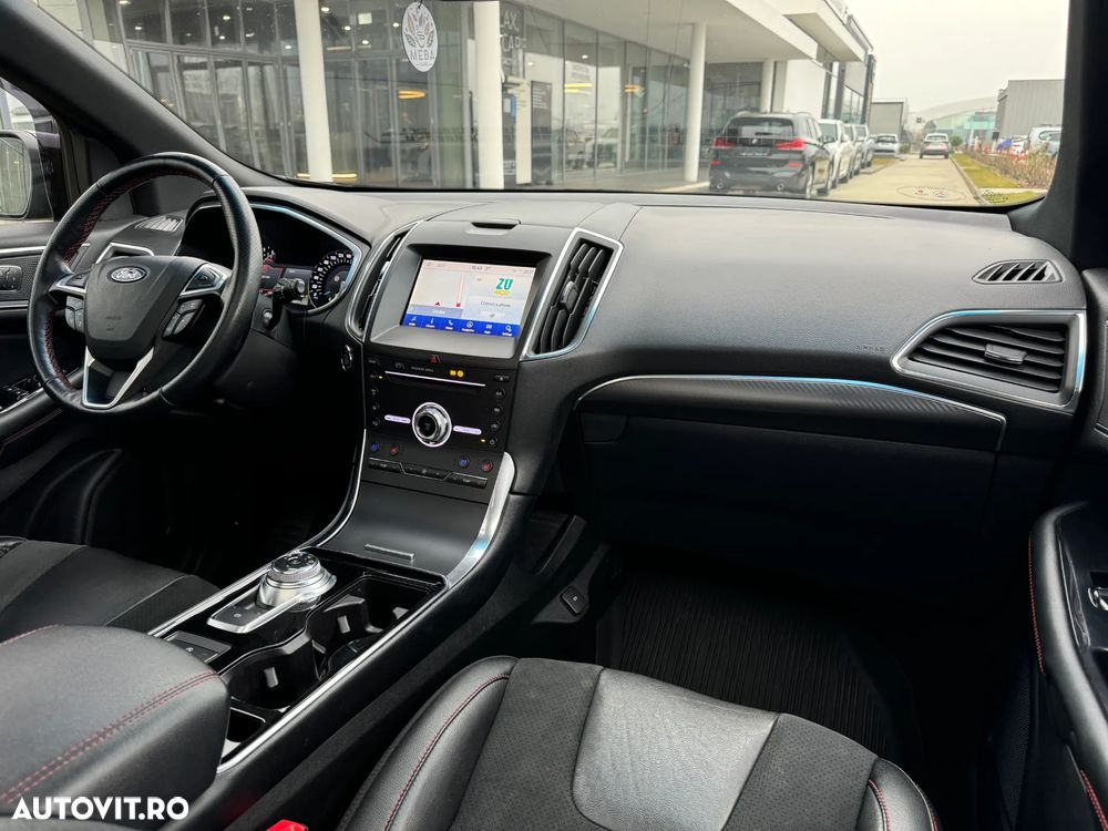 Ford Edge 2.0 Panther A8 AWD ST Line - 24