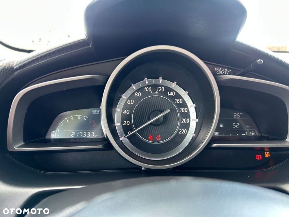 Mazda 2 - 17