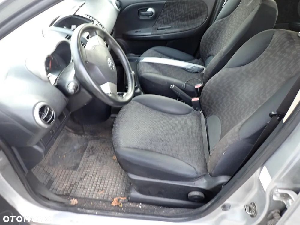 CZĘŚCI - Nissan Note E11 I 1,5 DCI 50KW 68KM K9K700 5D lakier KY0 2007r. INDEX - 9757 - 7