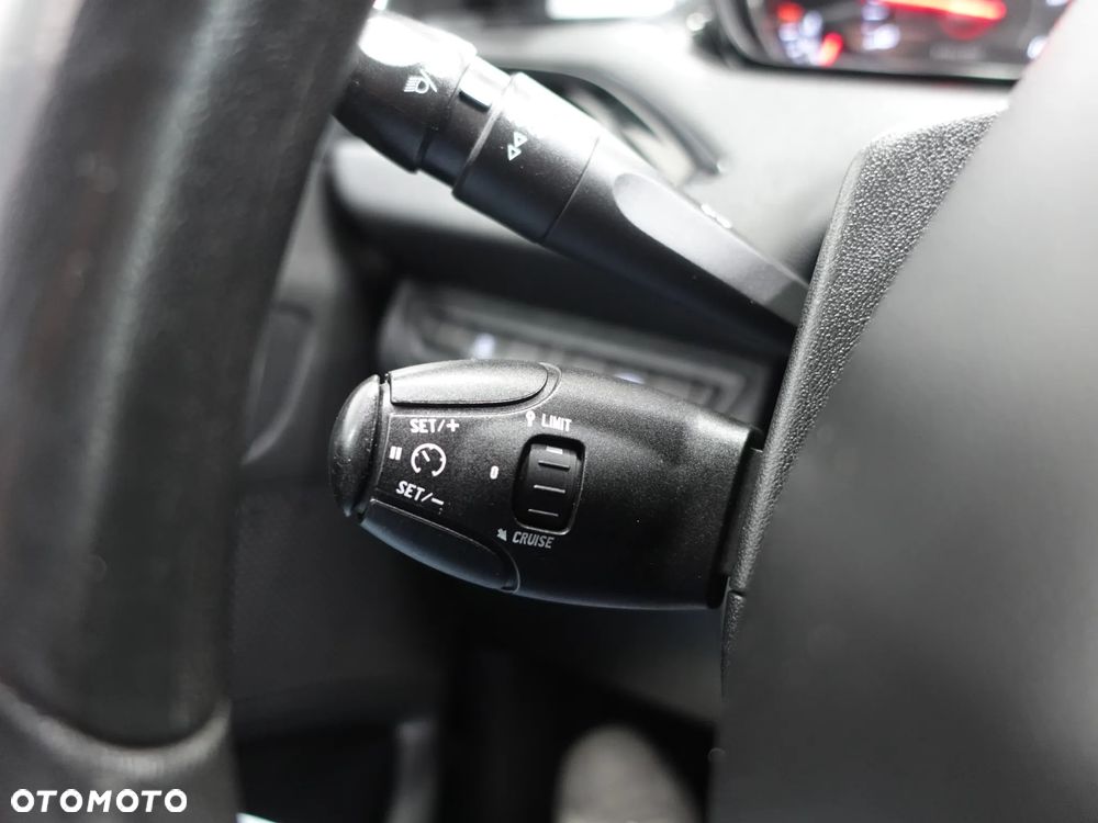 Peugeot 208 1.4 HDi Active - 36