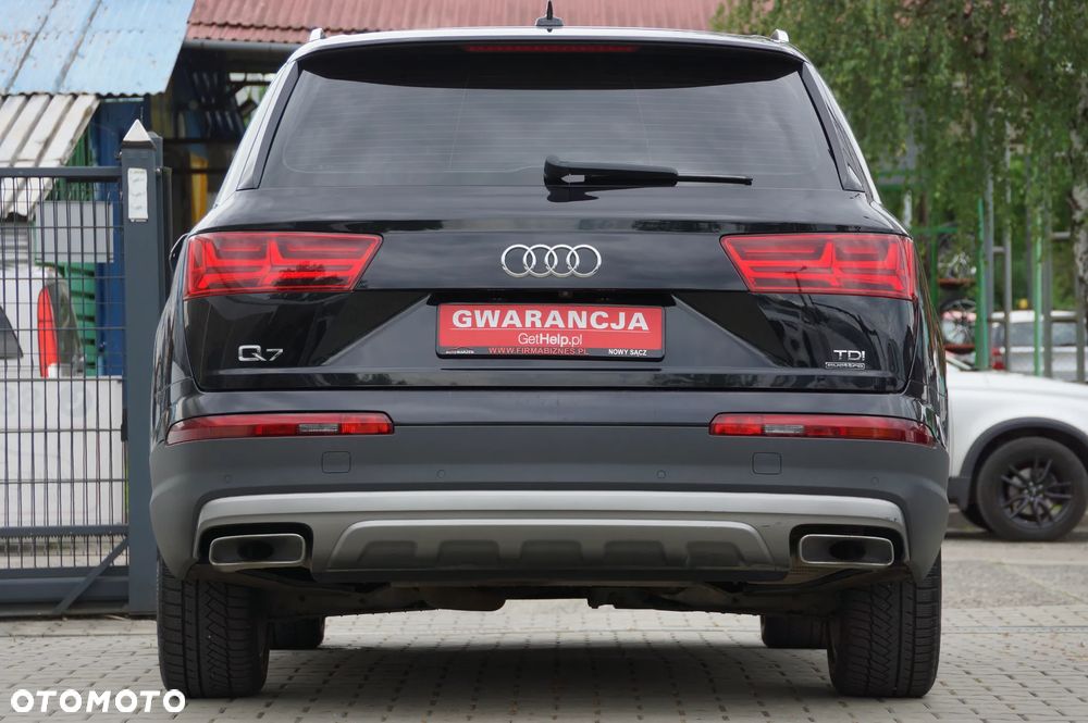 Audi Q7 - 8
