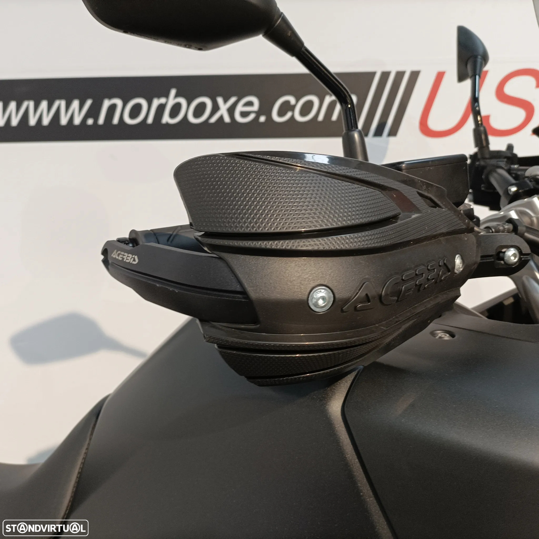 Honda Transalp 750 - 5