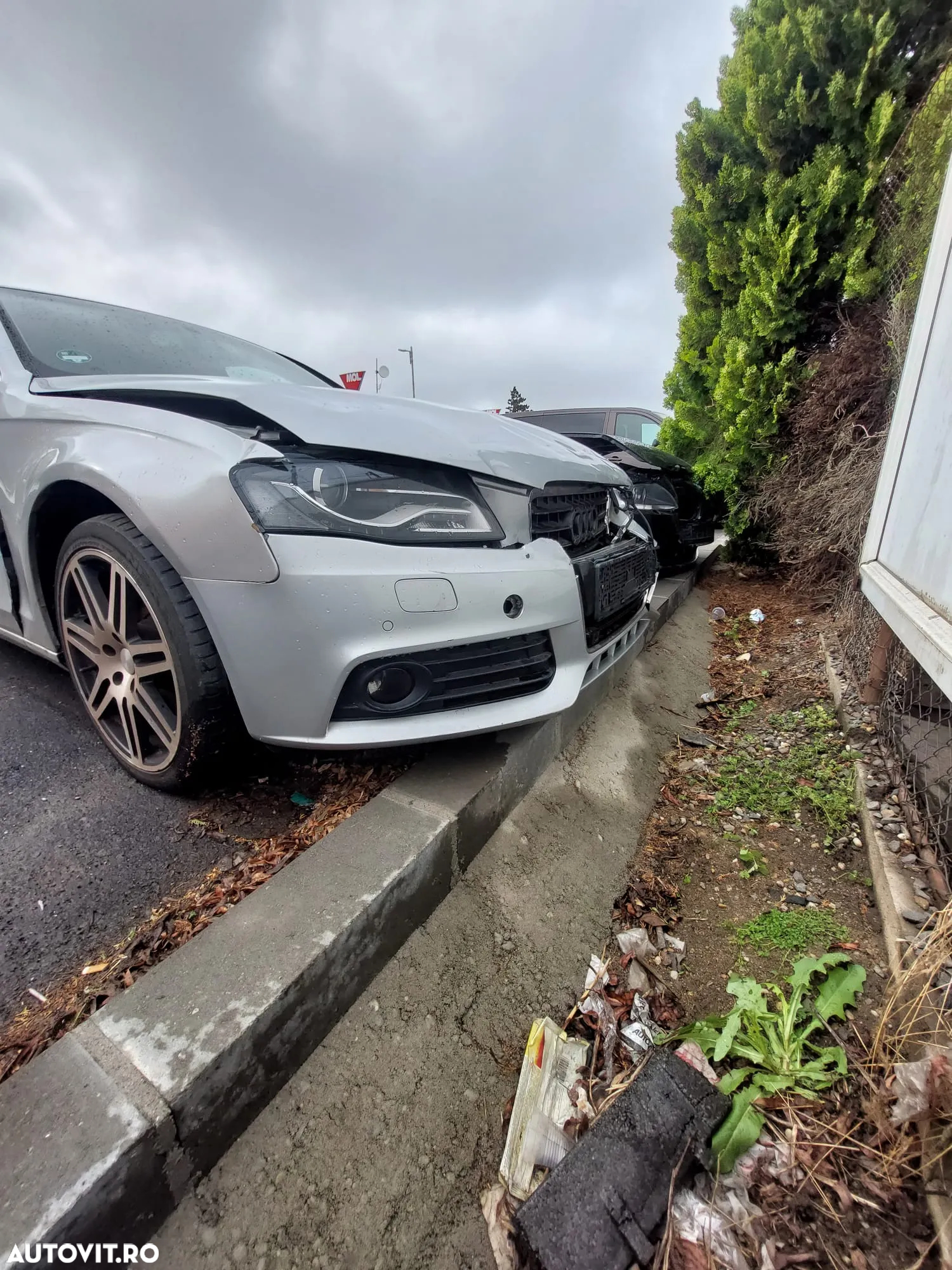 Dezmembrez Audi A4 8k 2.7 TDI - 17