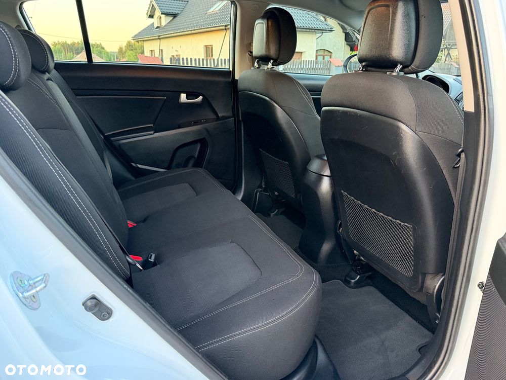 Kia Sportage 1.7 CRDI Business Line 2WD - 23