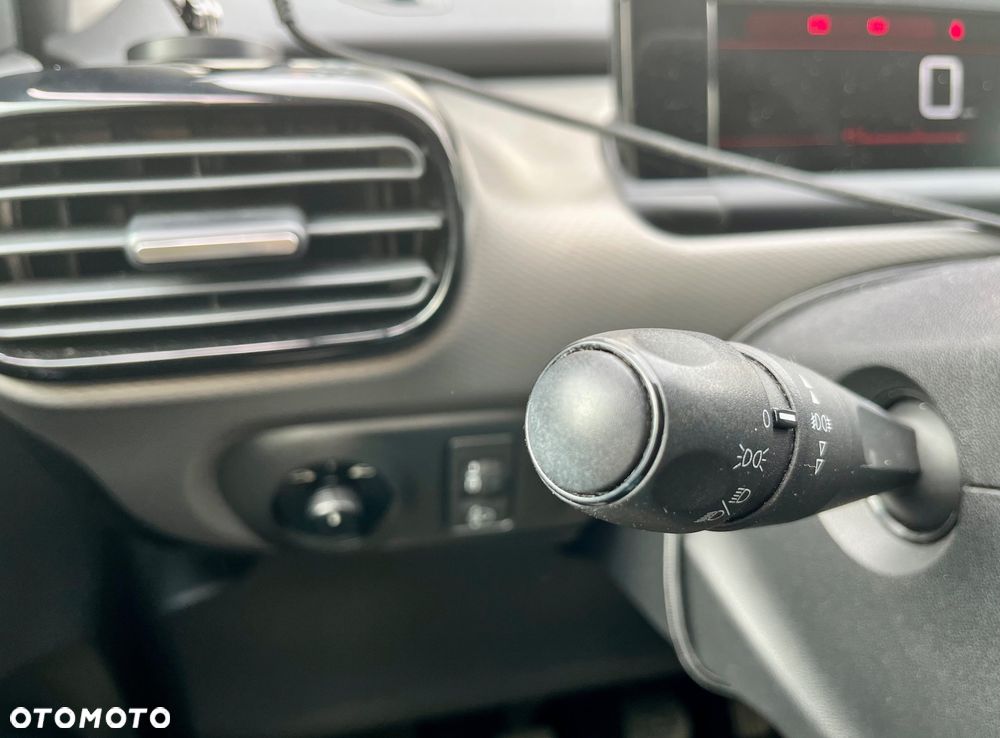 Citroën C4 Cactus 1.2 PureTech Feel Edition S&S - 17