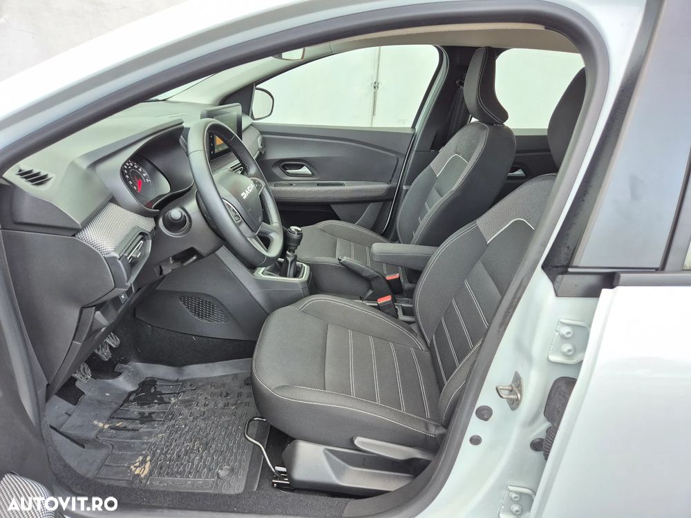 Dacia Sandero TCe 90 MT5 Expression - 11
