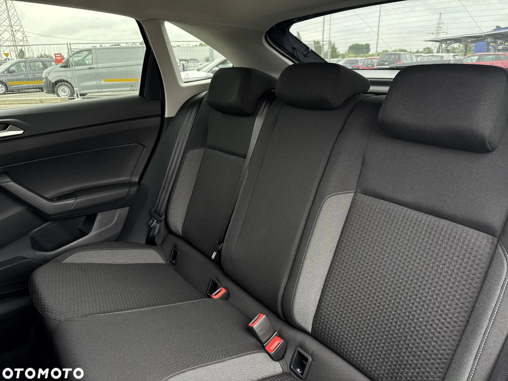 Volkswagen Taigo 1.0 TSI Life Plus DSG - 17