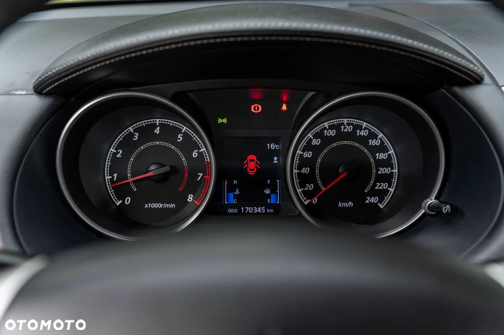 Mitsubishi Outlander - 22