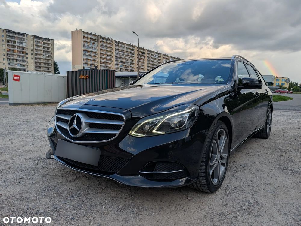 Mercedes-Benz Klasa E 250 7G-TRONIC Elegance - 3