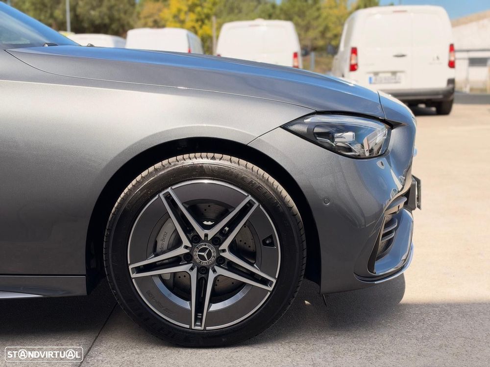 Mercedes-Benz C 300 de AMG Line - 13