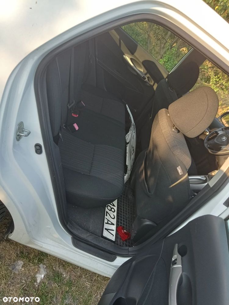 Toyota Auris 1.33 VVT-i Entry - 11