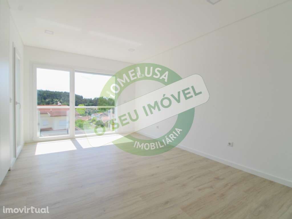 Moradia T4 a 10 minutos de Coimbra! - Grande imagem: 3/47