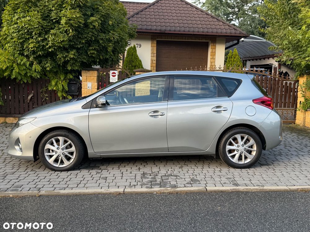 Toyota Auris - 19