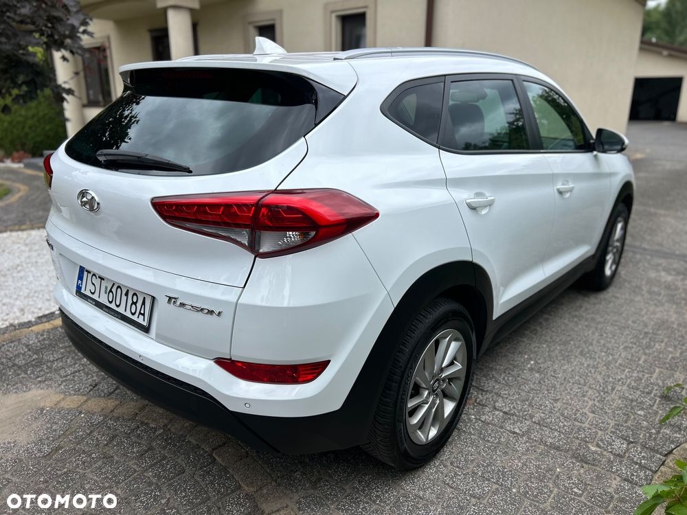 Hyundai Tucson blue 1.7 CRDi 2WD Passion - 12