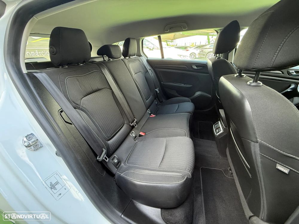 Renault Mégane Sport Tourer 1.5 dCi Intens - 20