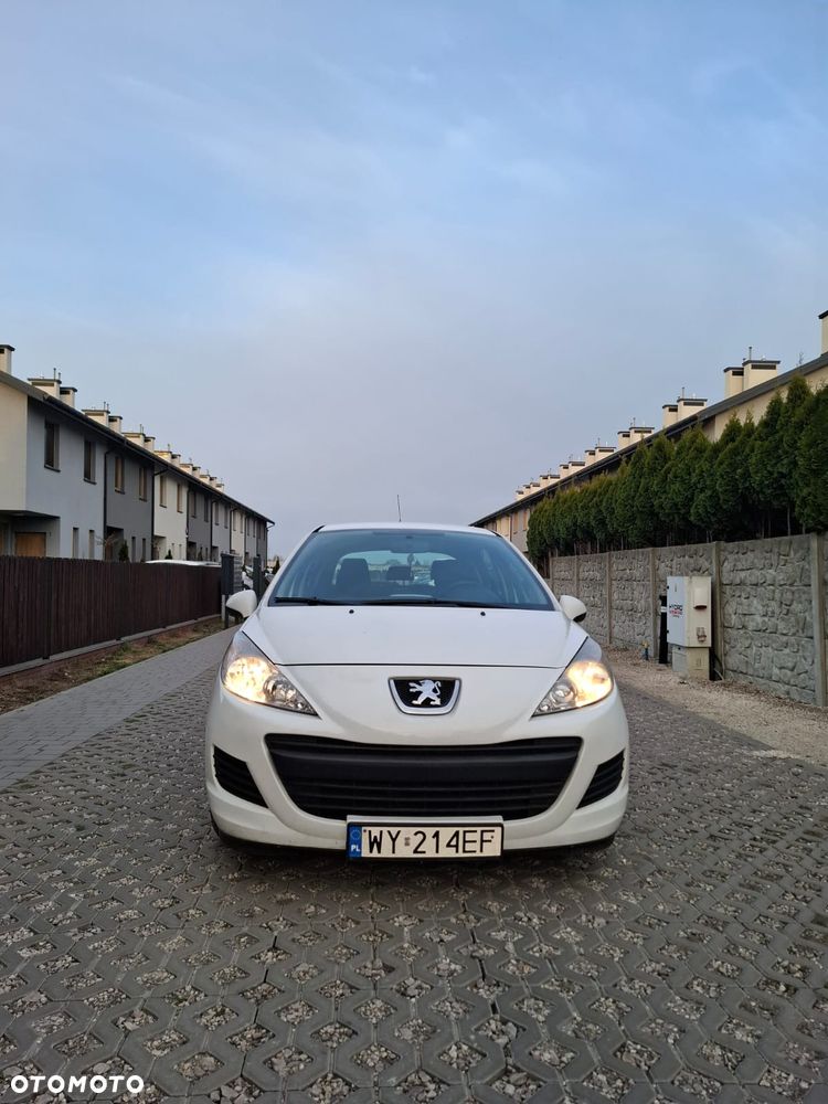 Peugeot 207 1.4 HDi Trendy - 1