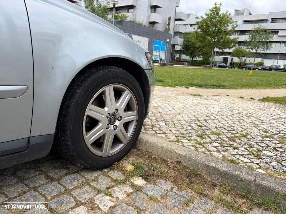 Volvo S40 2.0 D Nível 1 - 9