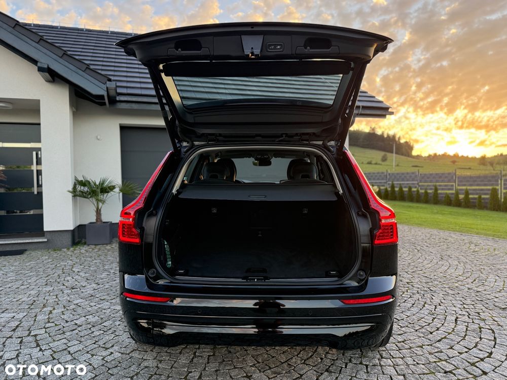 Volvo XC 60 B4 D Geartronic Momentum Pro - 27