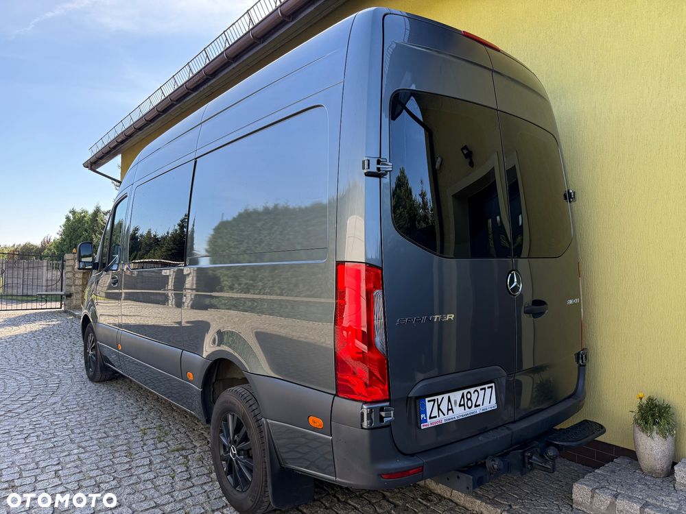 Mercedes-Benz Sprinter - 31