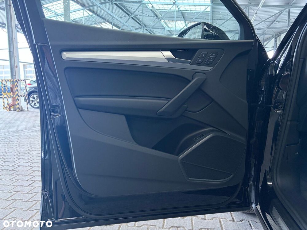 Audi Q5 Sportback - 10