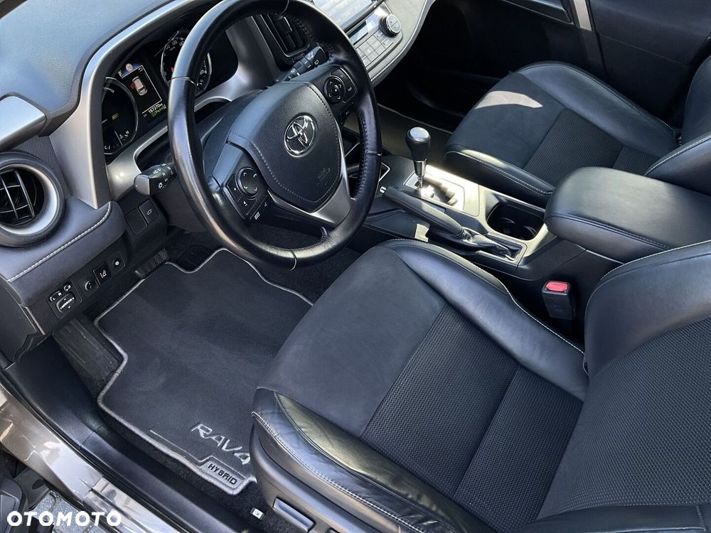 Toyota RAV4 Hybrid Prestige 4x4 - 21