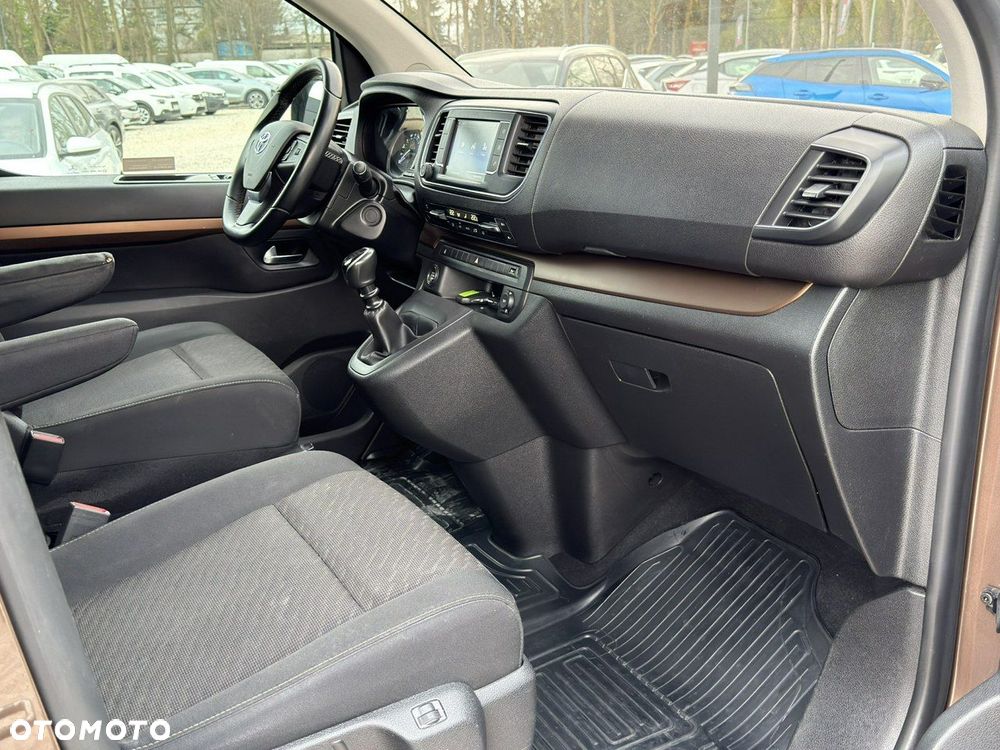 Toyota Proace Verso 2.0 D4-D Long Family - 20