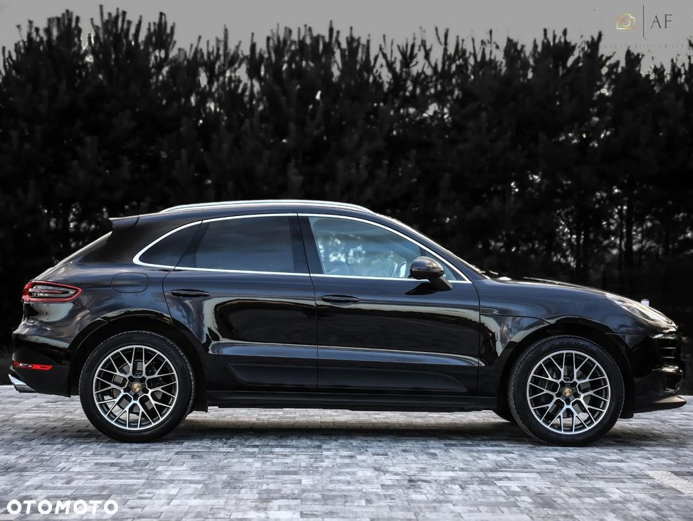 Porsche Macan Standard