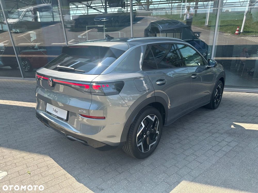 Volkswagen T-Roc 1.5 eTSI R-Line DSG - 8