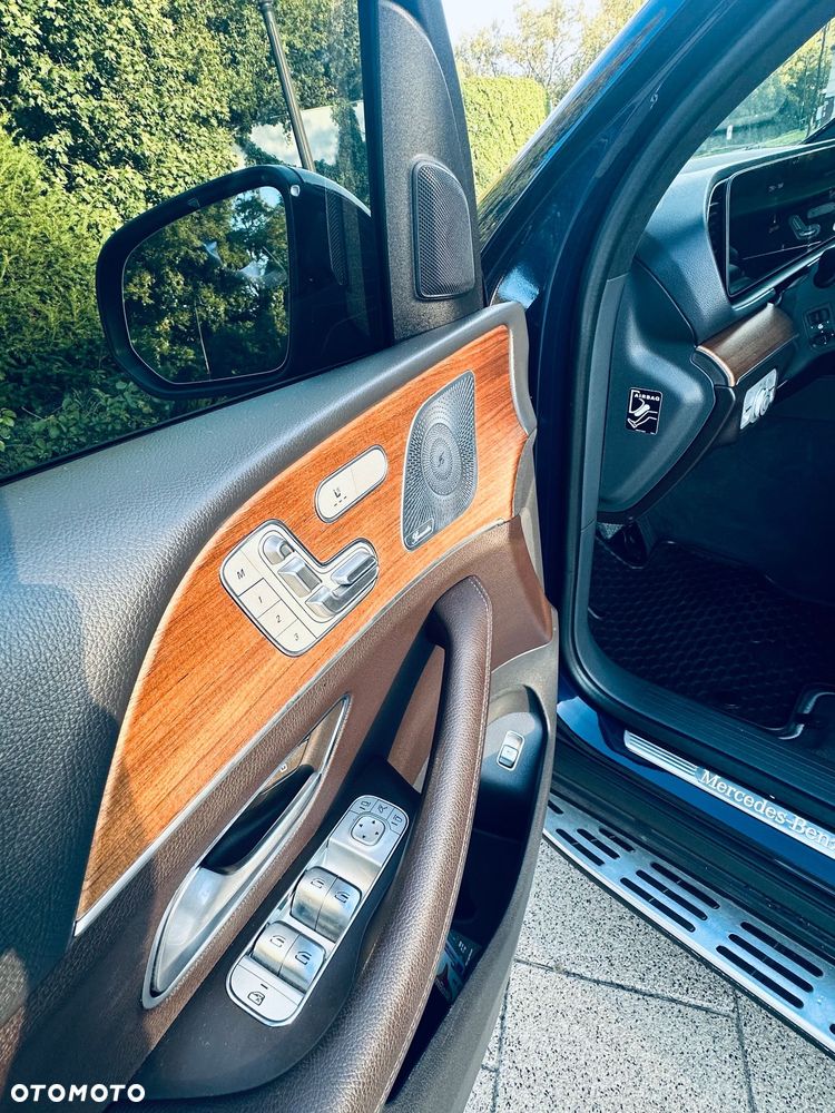 Mercedes-Benz GLE - 10
