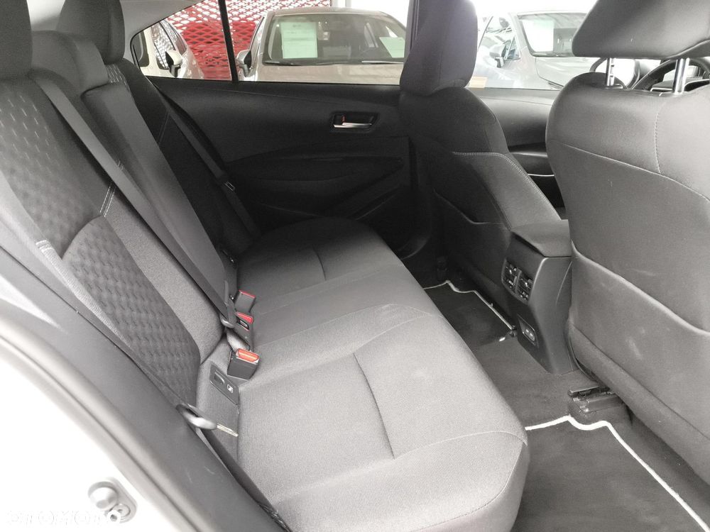 Toyota Corolla 1.8 Hybrid Style - 10