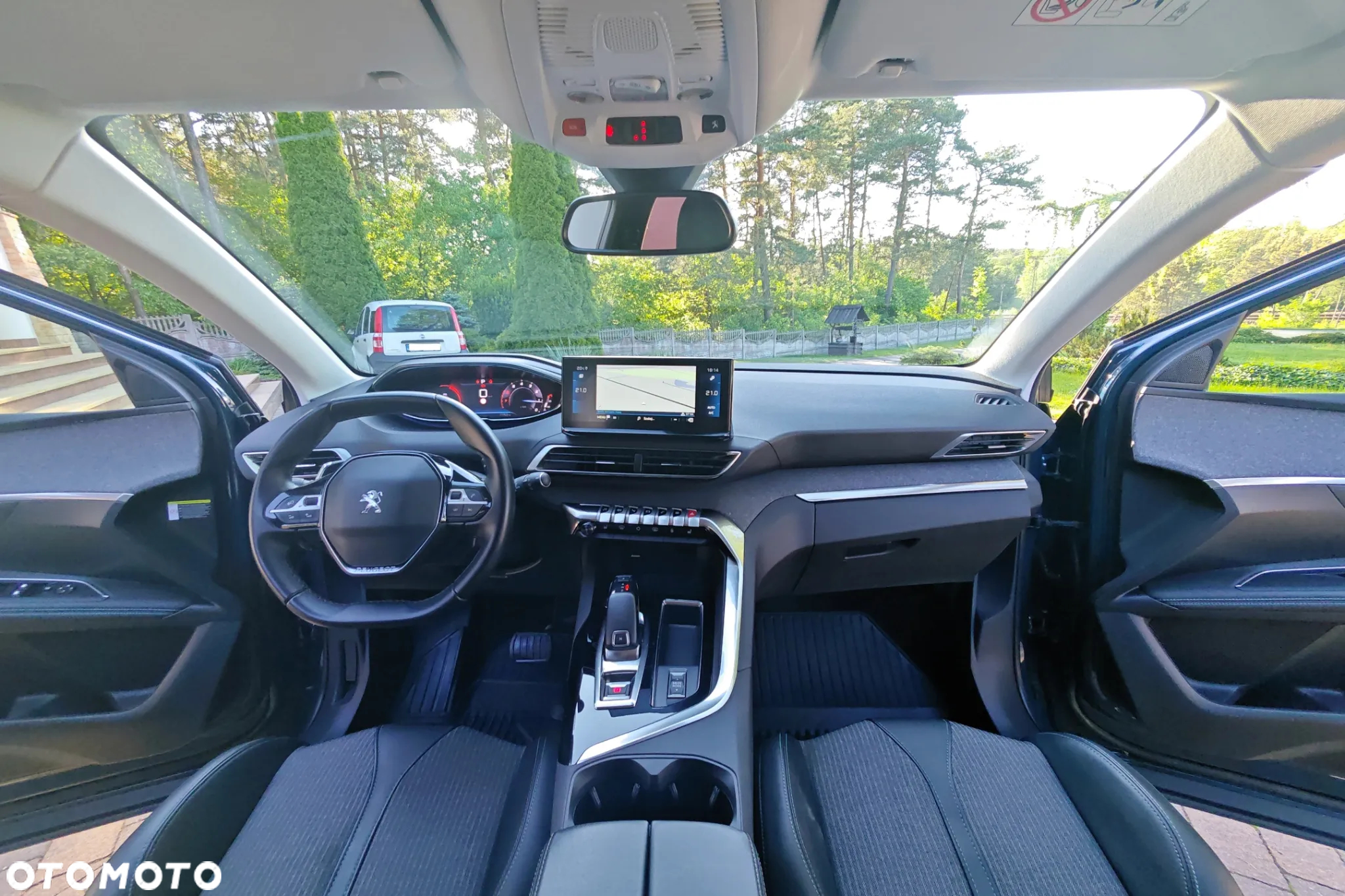 Peugeot 3008 1.2 PureTech Allure Pack S&S EAT8 - 9