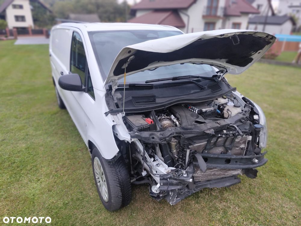 Mercedes-Benz Vito - 34